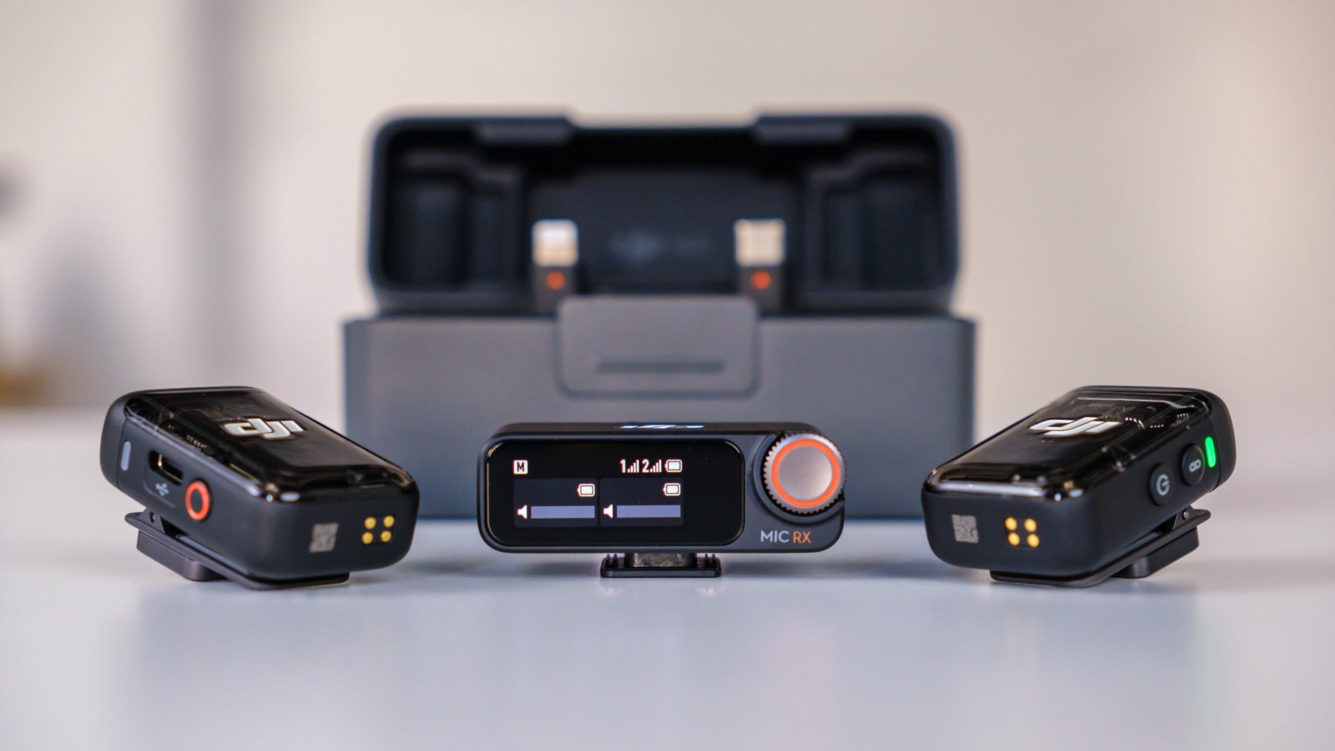 DJI Mic 2 – Wireless Microphone System for Creators